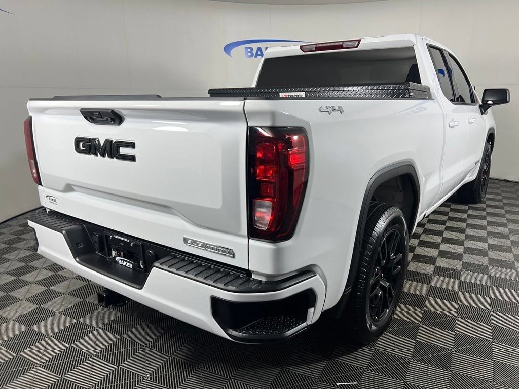 Used 2024 Summit White GMC Elevation w/3VL image 6