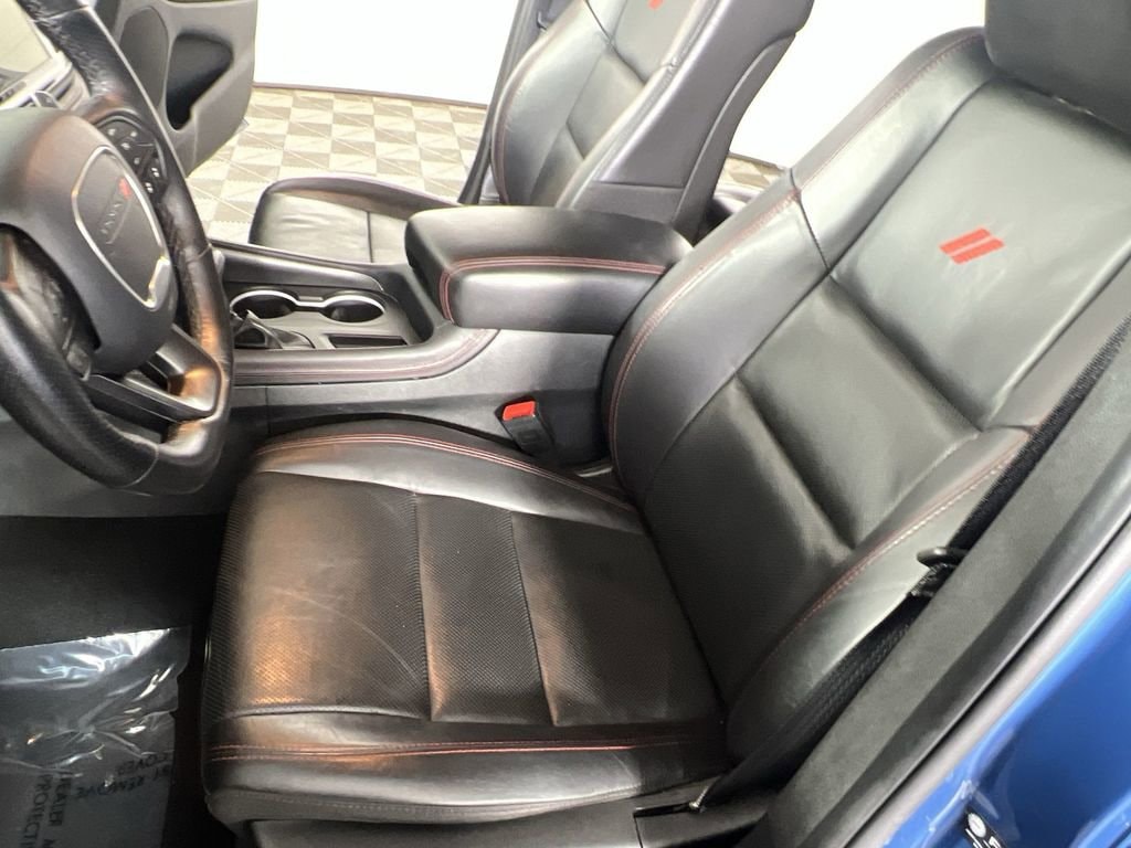 Used 2025 Frostbite Pearlcoat Dodge GT image 21