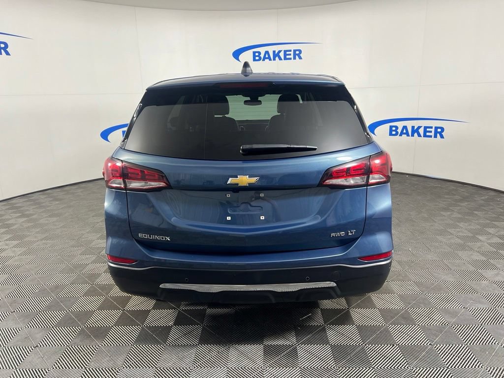 Used 2024 Lakeshore Blue Metallic Chevrolet LT w/1LT image 5