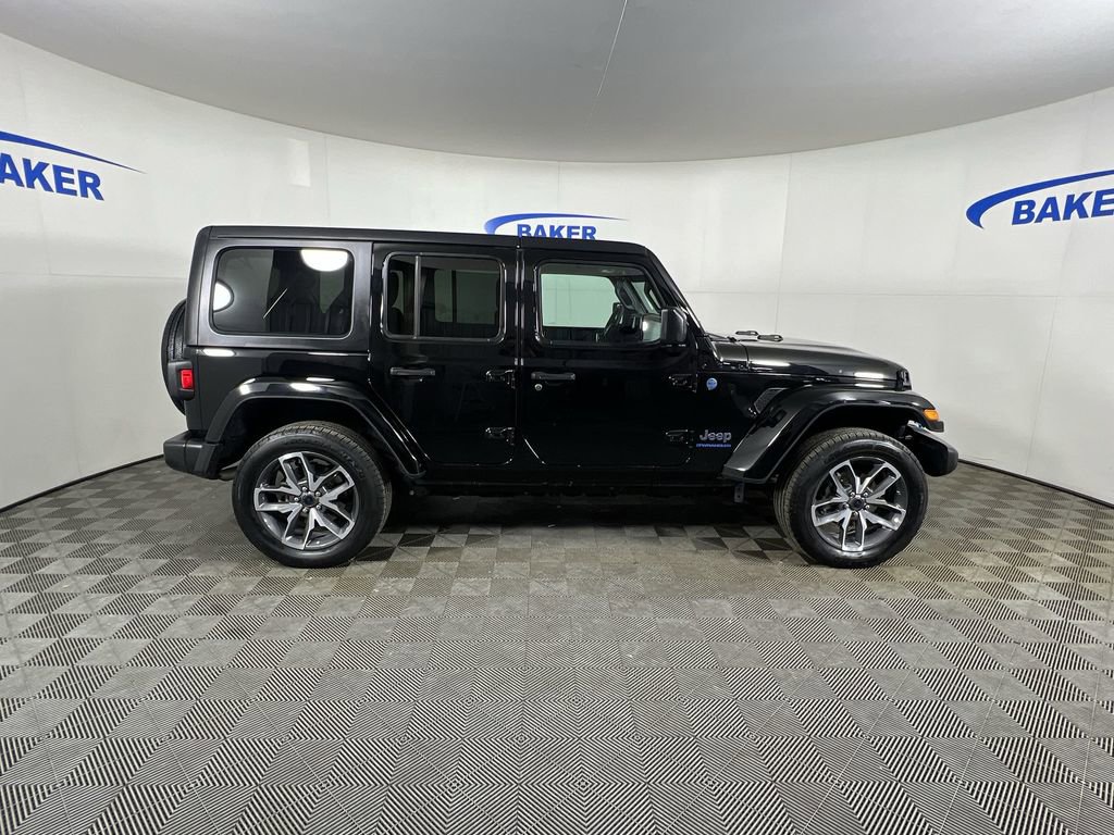 Used 2024 Black Jeep Sport image 10