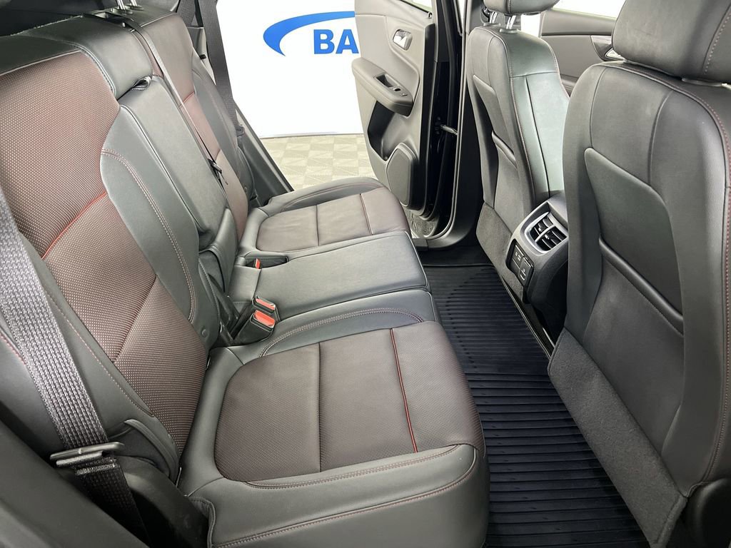 Used 2025 Black Chevrolet RS image 28