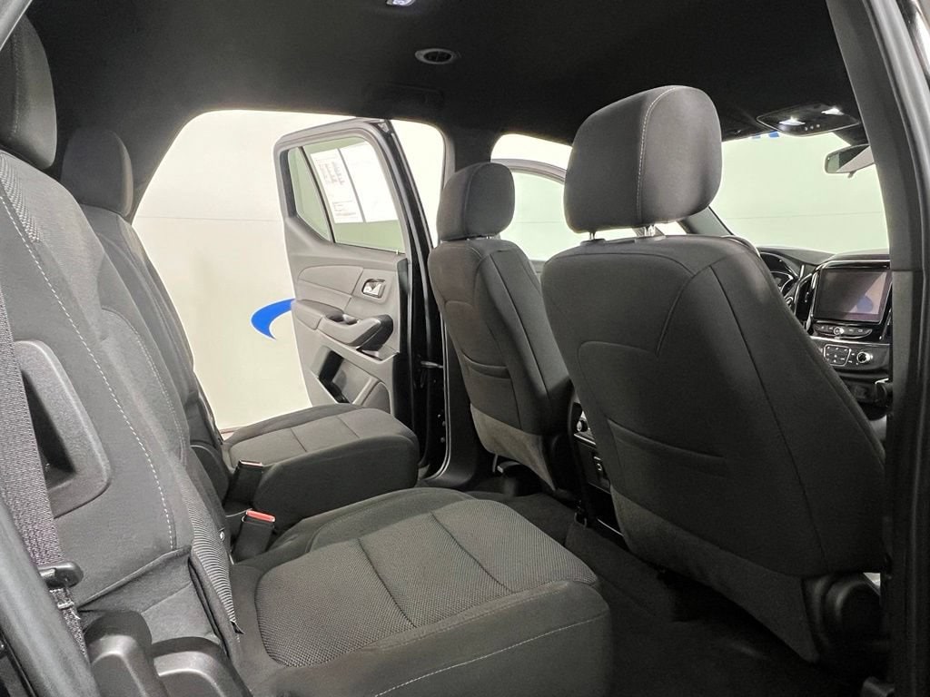 Used 2022 Mosaic Black Chevrolet LT Cloth w/1LT image 12