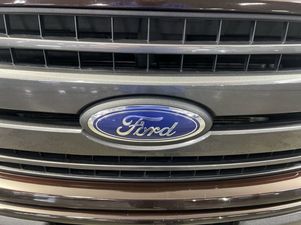 Used 2020 Magma Red Ford  image 30