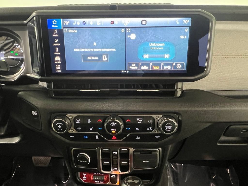 Used 2024 Black Clearcoat Jeep Sport image 21