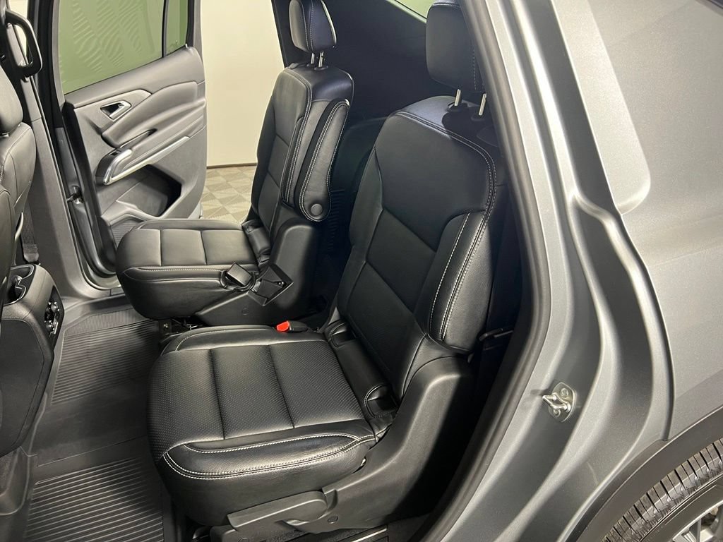 Used 2024 Sterling Gray Chevrolet LT image 15