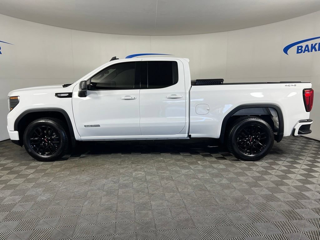 Used 2024 Summit White GMC Elevation w/3VL image 2