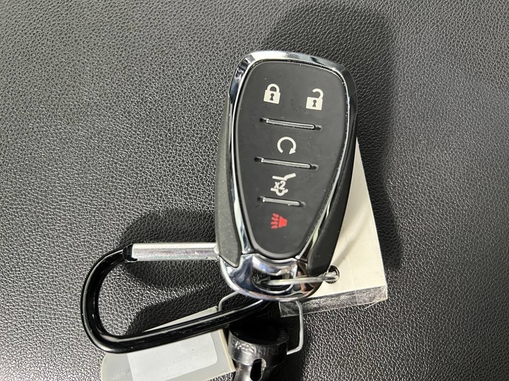 Used 2024 Sterling Gray Metallic Chevrolet LT w/1LT image 35