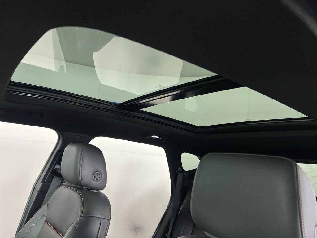 Used 2025 Black Chevrolet RS image 20