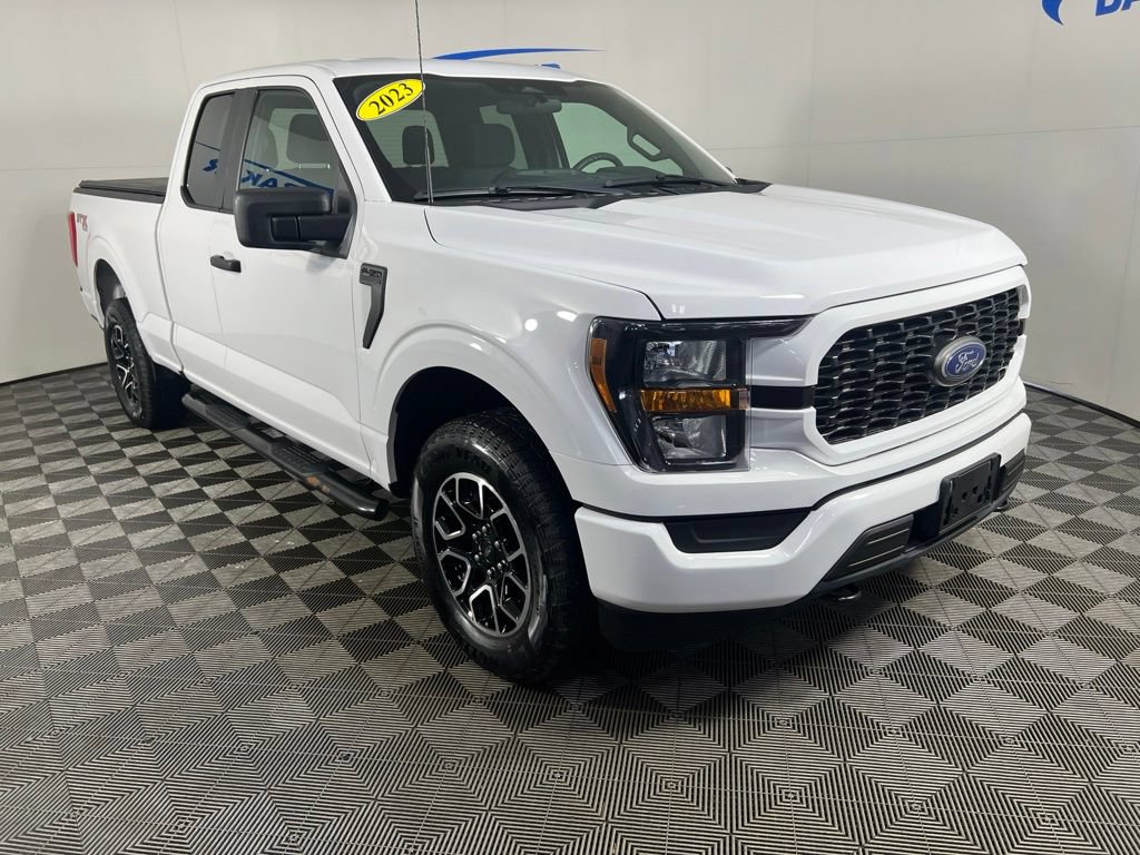 Used 2023 Oxford White Ford  image 8