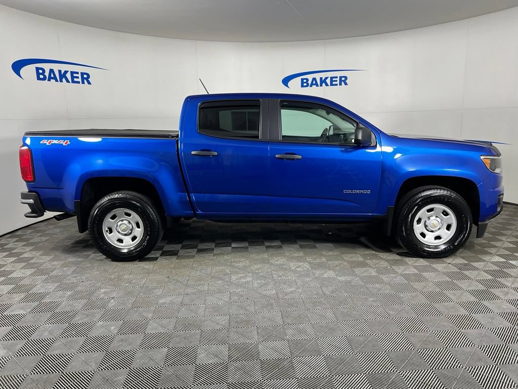 Used 2018 Kinetic Blue Chevrolet WT image 7