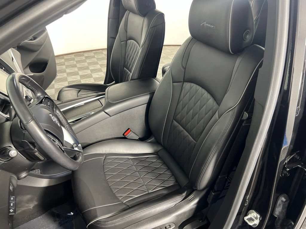 Used 2023 Ebony Twilight Buick Avenir image 21