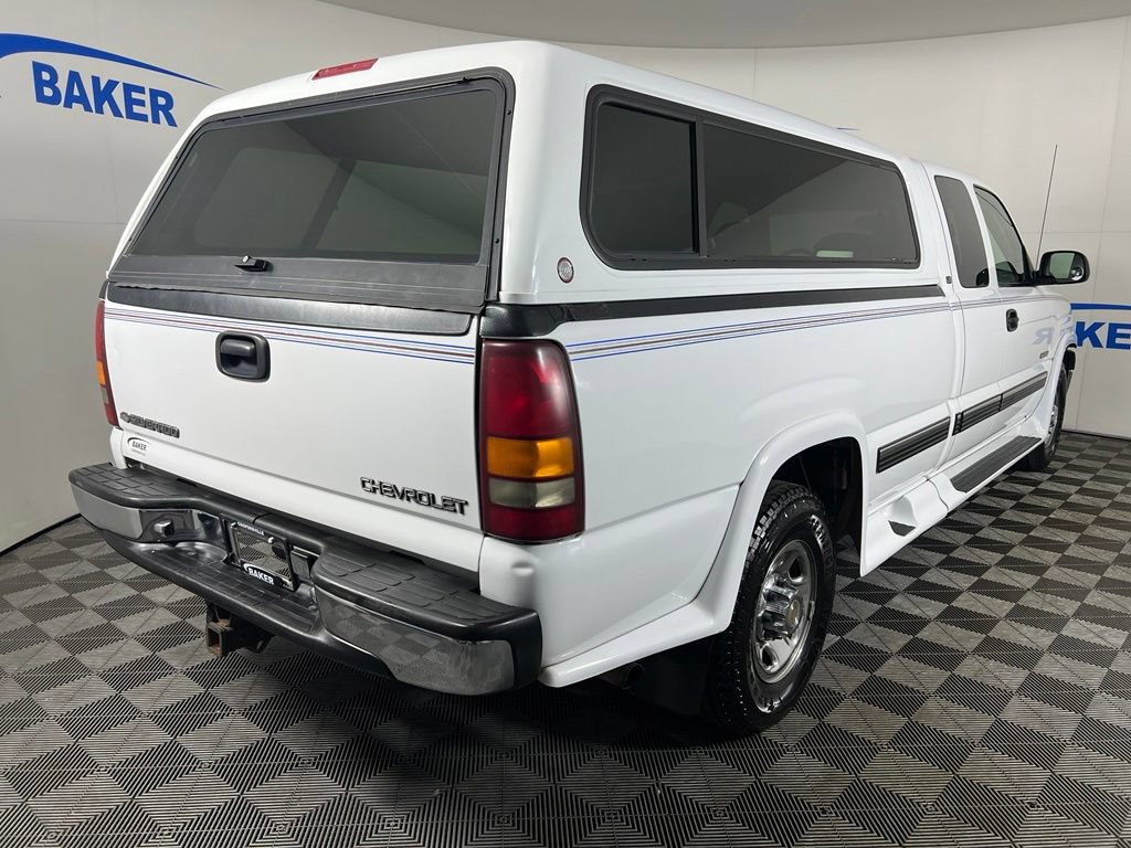 Used 2000 Summit White Chevrolet LT image 6