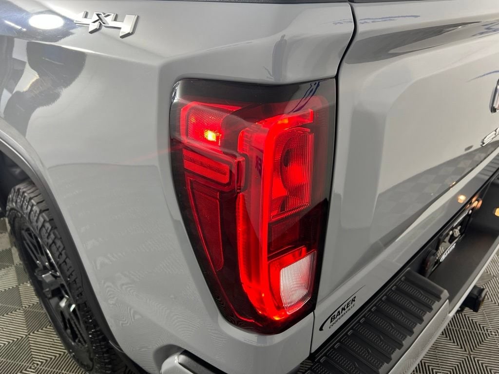 Used 2024 Thunderstorm Gray GMC Elevation image 33