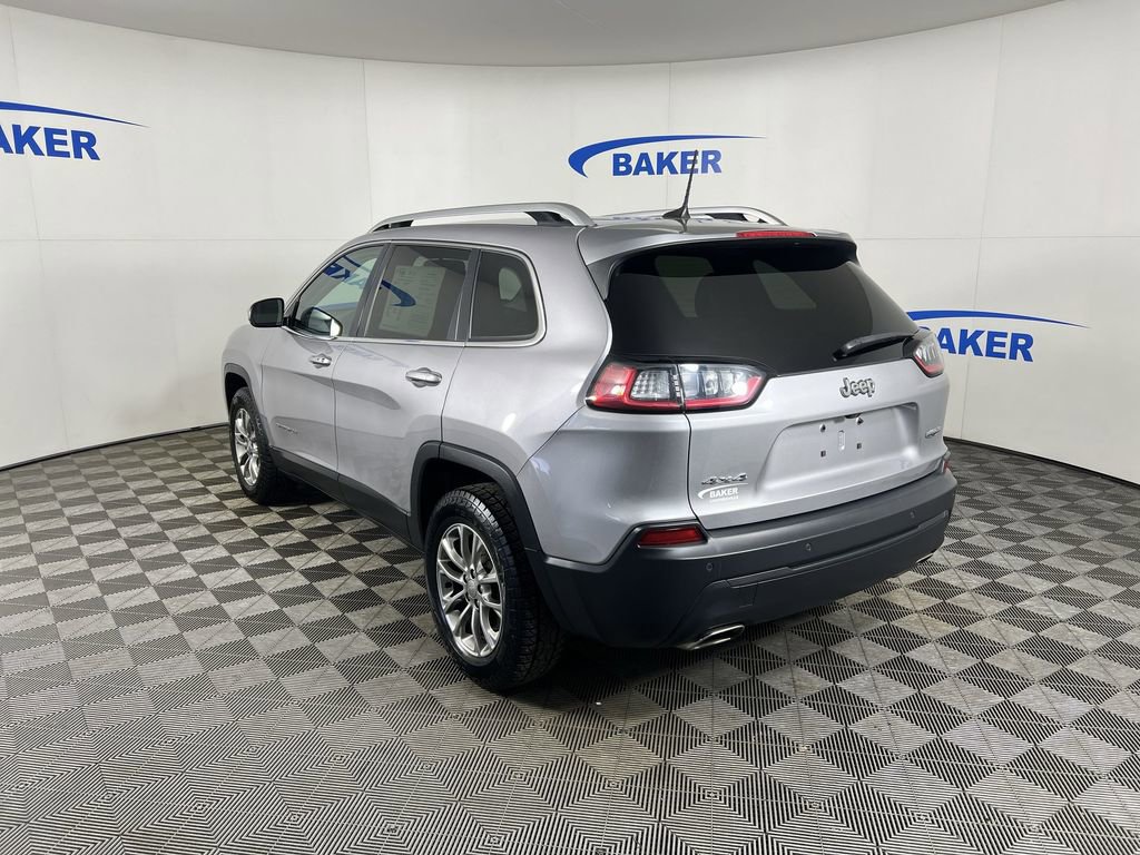 Used 2019 Billet Silver Jeep Latitude Plus 4x4 image 7