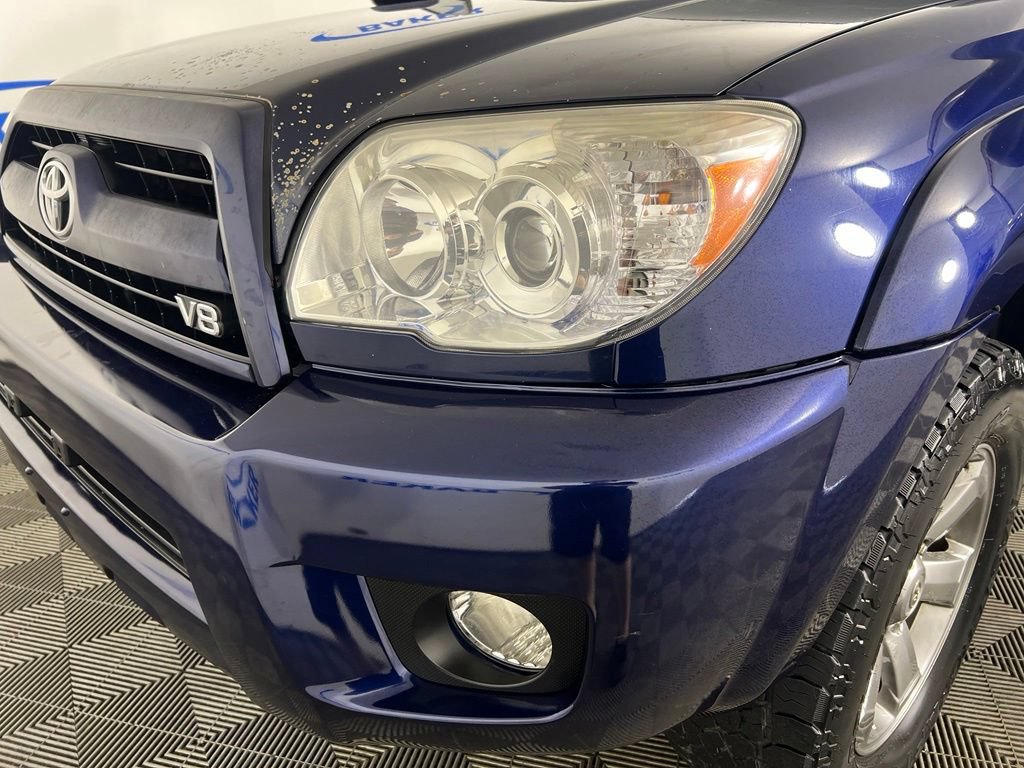 Used 2006 Nautical Blue Toyota Limited V8 image 29