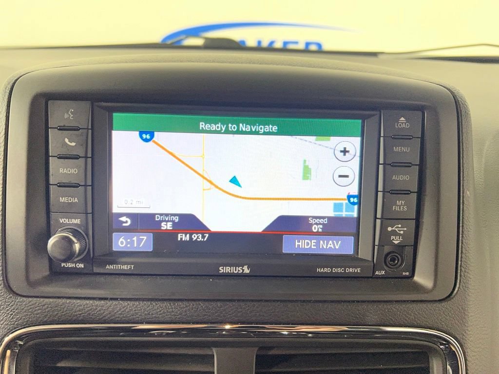 Used 2020 Octane Red Pearlcoat Dodge SXT image 27