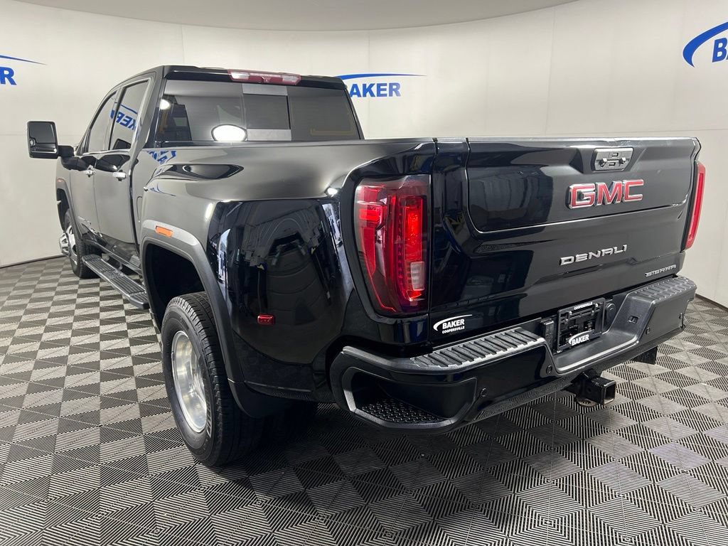 Used 2021 Onyx Black GMC Denali image 3