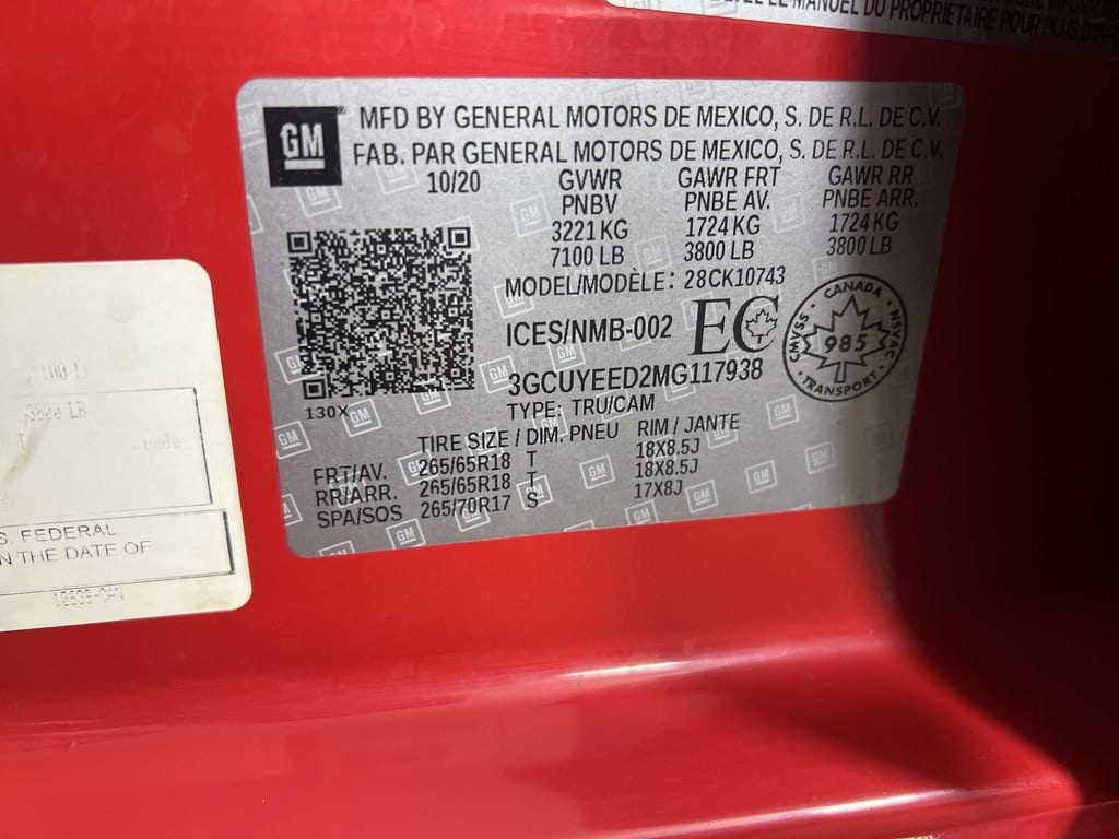 Used 2021 Red Hot Chevrolet RST image 33