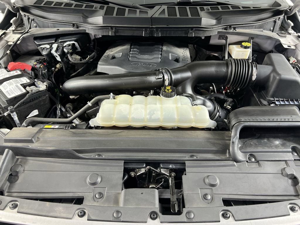 Used 2021 Star White Metallic Tri-Coat Ford  image 30