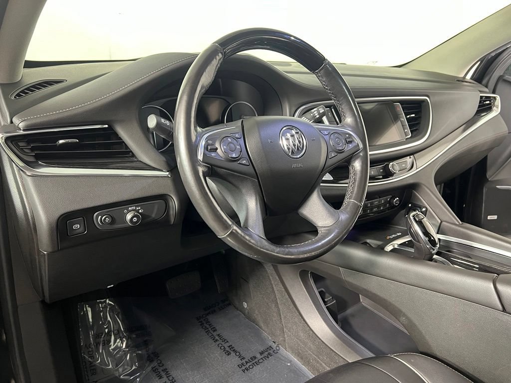 Used 2019 Ebony Twilight Buick Avenir image 22