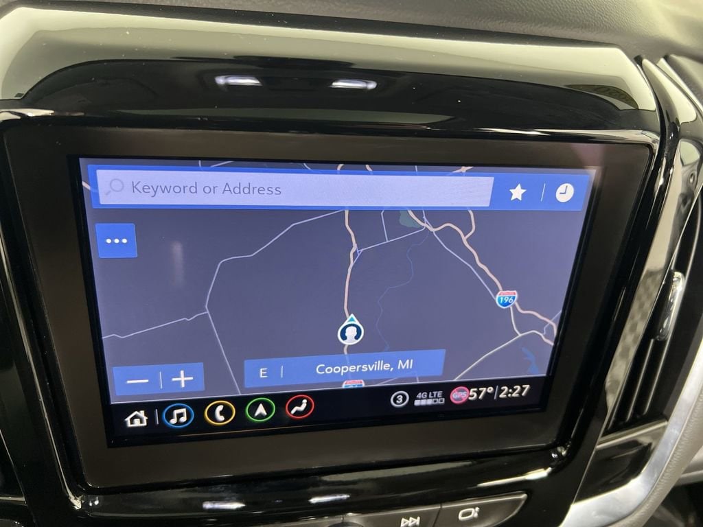 Used 2020 Graphite Chevrolet Premier image 15