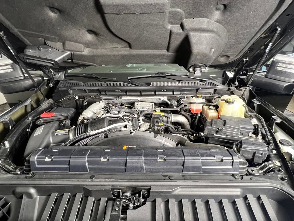 Used 2021 Onyx Black GMC Denali image 39