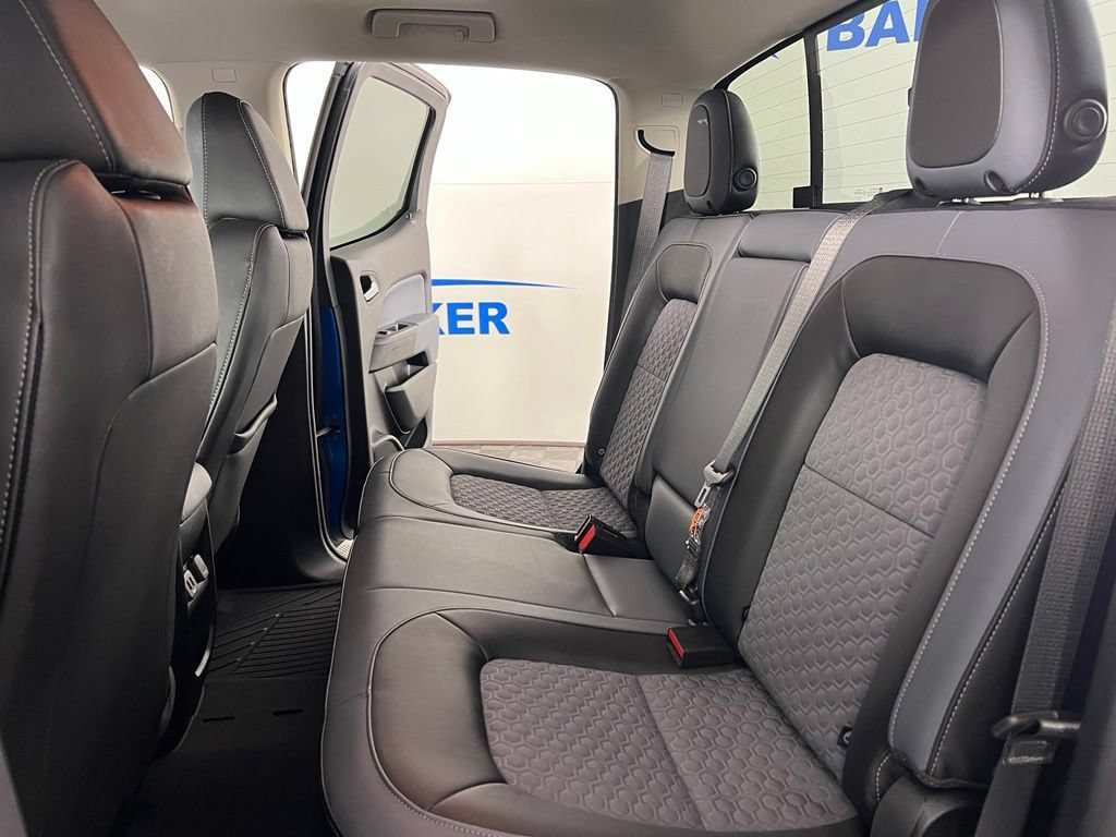 Used 2021 Bright Blue Chevrolet Z71 image 15