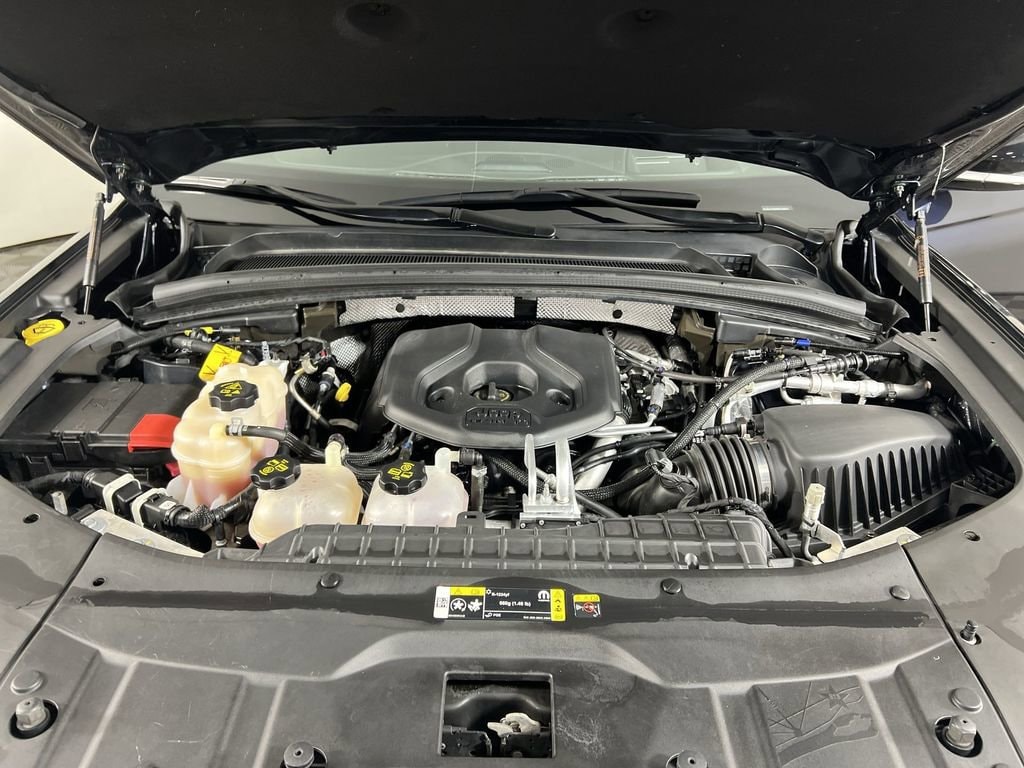 Used 2022 Midnight Sky Jeep Summit image 31