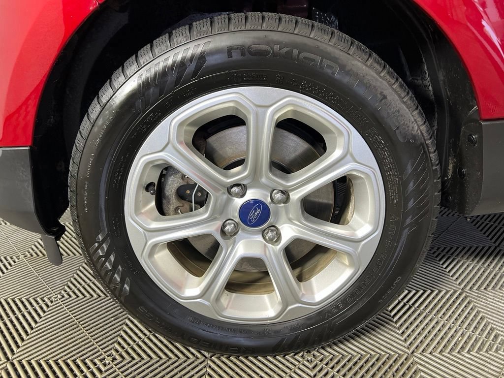 Used 2018 Ruby Red Metallic Ford SE image 33