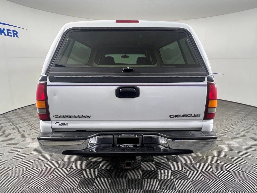 Used 2000 Summit White Chevrolet LT image 5