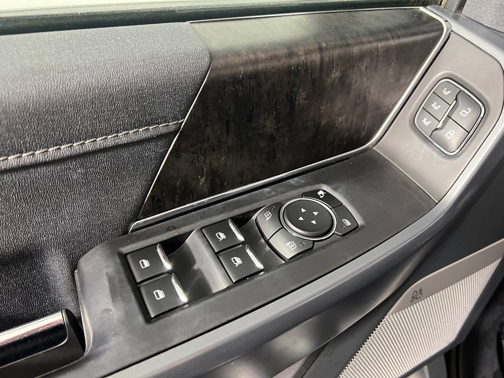 Used 2021 Agate Black Ford  image 16