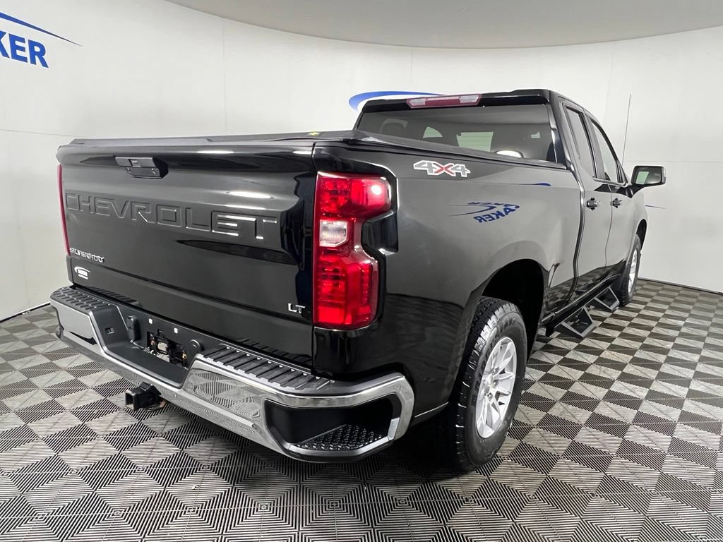 Used 2019 Black Chevrolet LT image 6