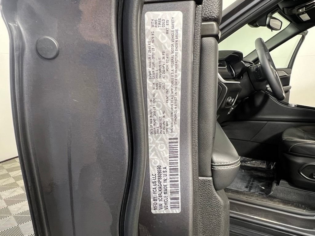 Used 2023 Baltic Gray Jeep L Laredo image 37