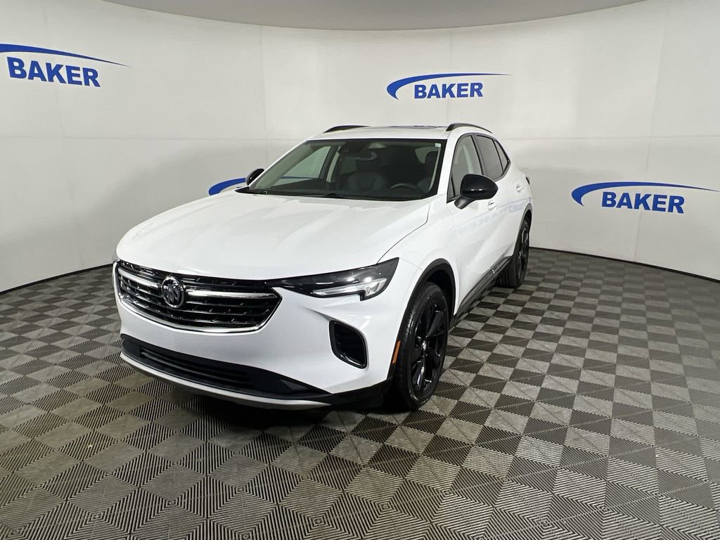 Used 2023 Summit White Buick Essence image 5