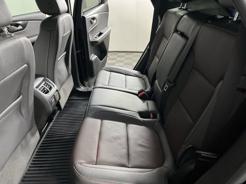 Used 2025 Black Chevrolet RS image 26