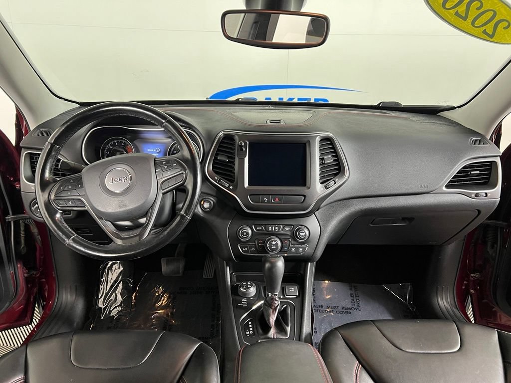 Used 2020 Velvet Red Pearlcoat Jeep Trailhawk image 10