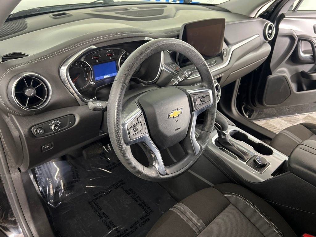 Used 2023 Black Chevrolet LT w/2LT image 18