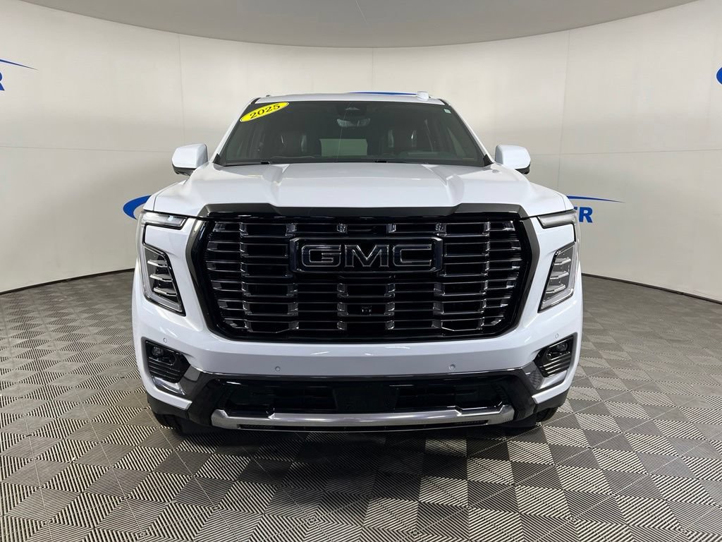 Used 2026 Glacier White Tricoat GMC Denali Ultimate image 9