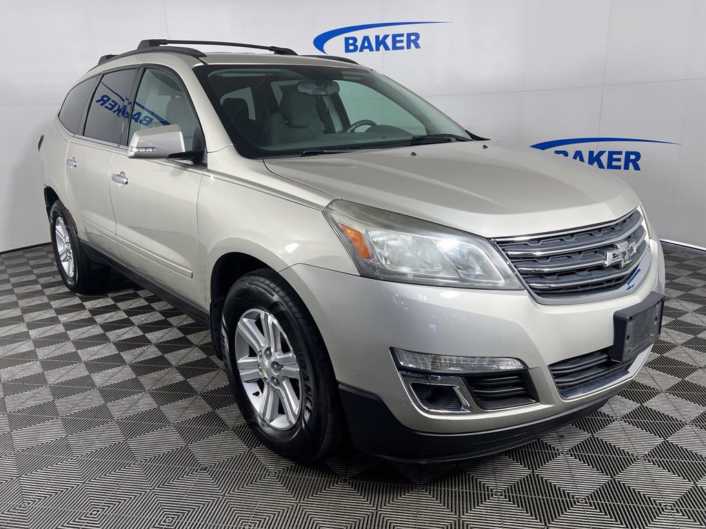 Used 2013 Champagne Silver Chevrolet 1LT image 8