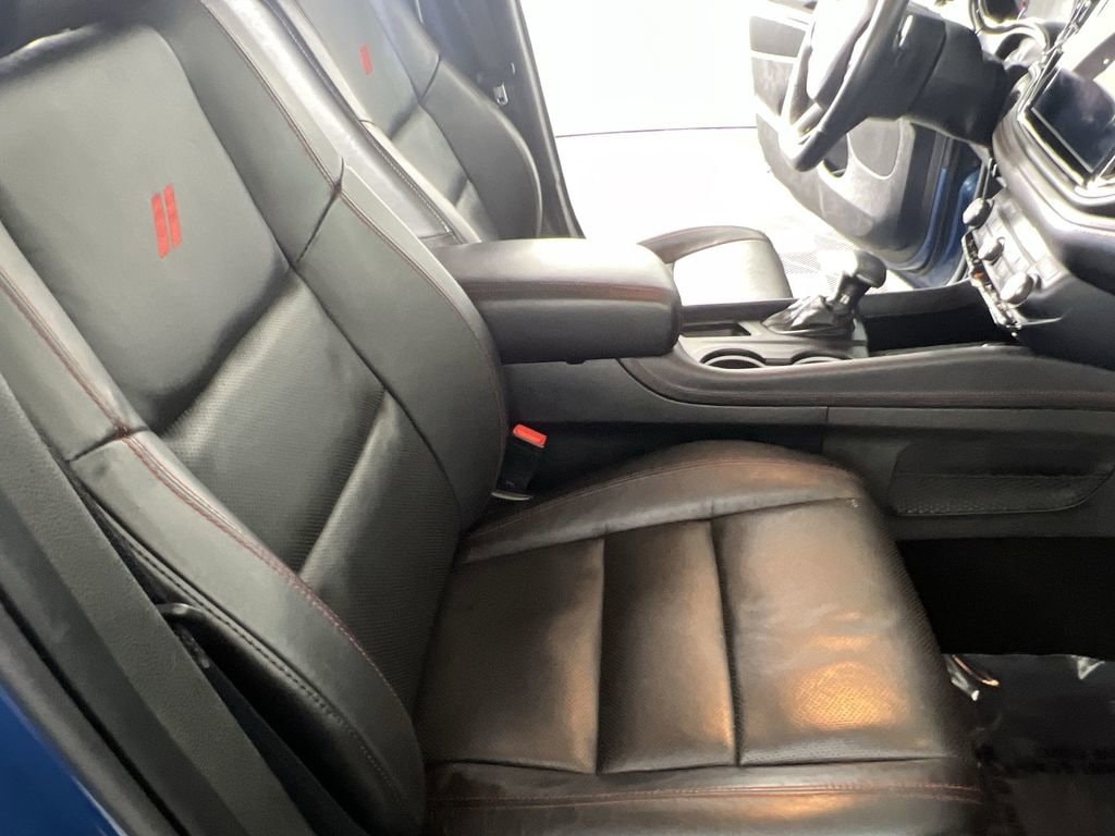 Used 2025 Frostbite Pearlcoat Dodge GT image 30