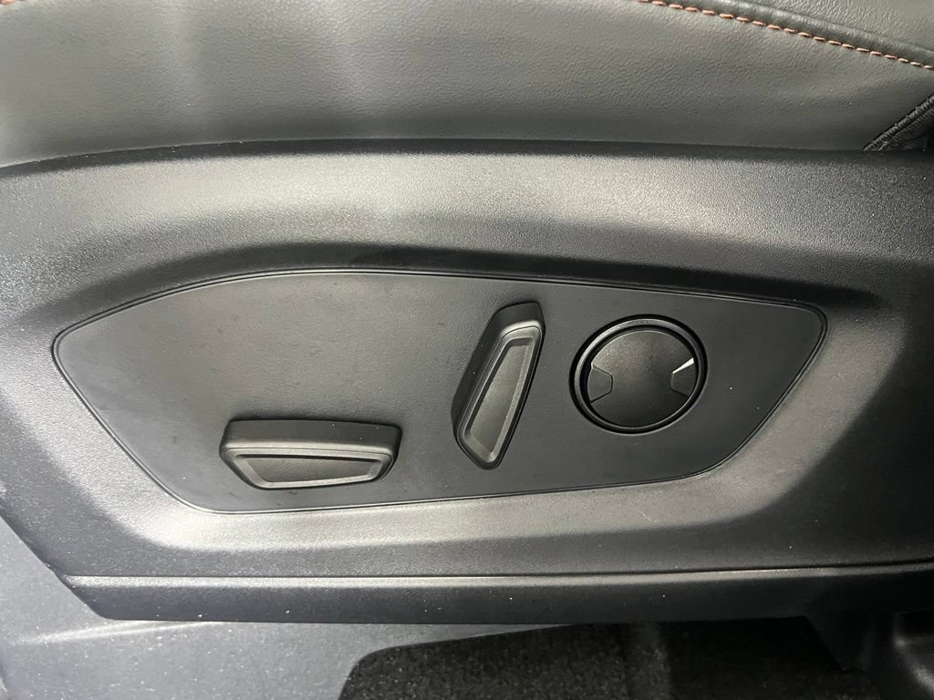 Used 2025 White Metallic Ford Active image 23