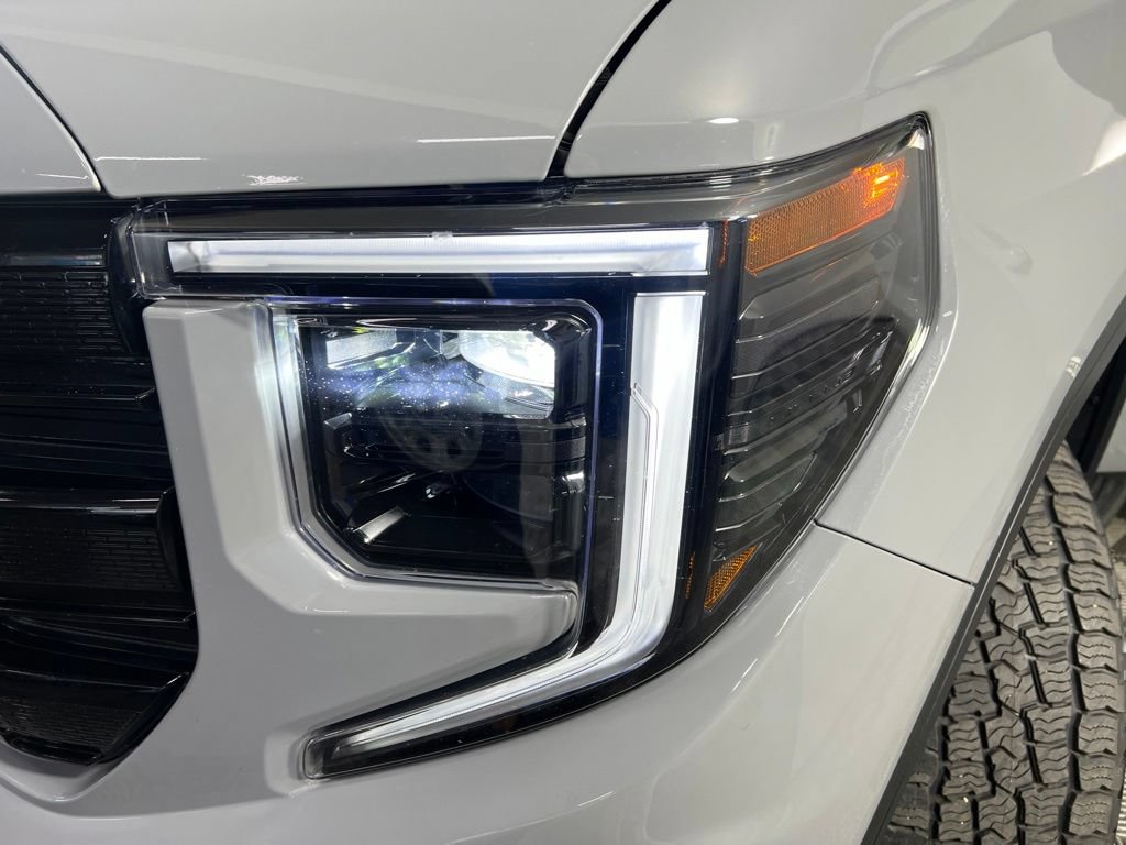 Used 2024 Thunderstorm Gray GMC Elevation image 30