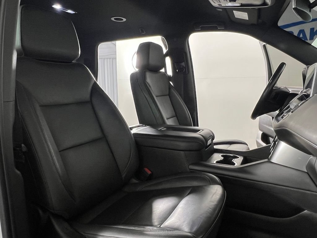 Used 2021 Summit White Chevrolet Z71 image 28
