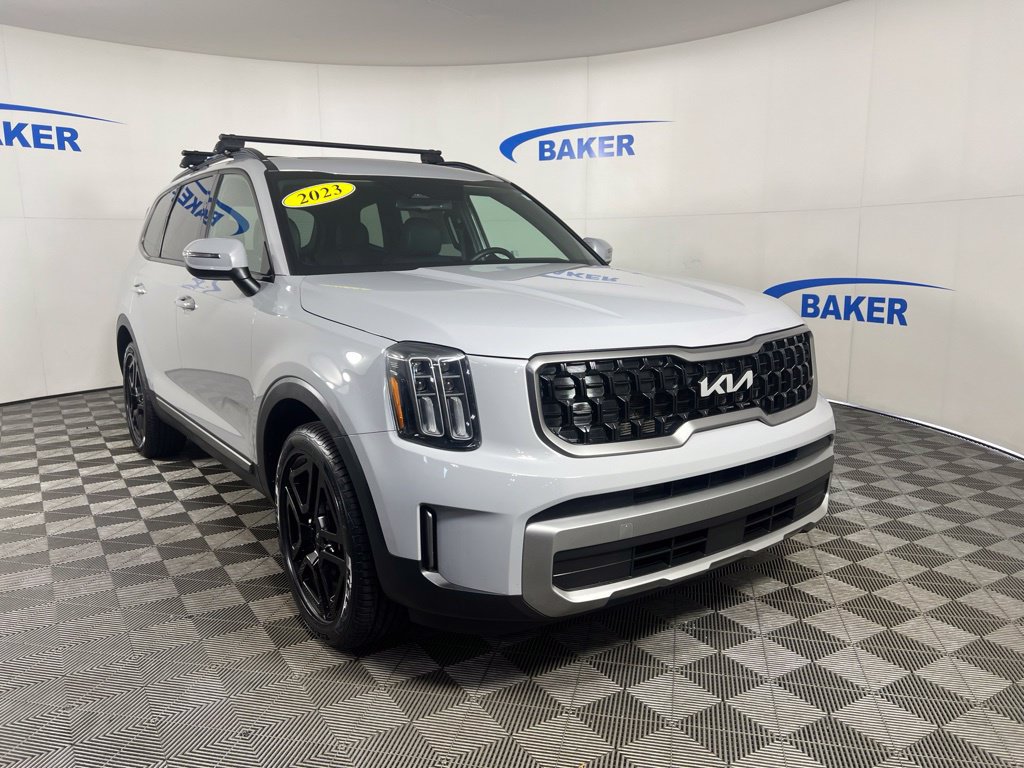 Used 2023 Wolf Gray Kia EX X-Line image 8