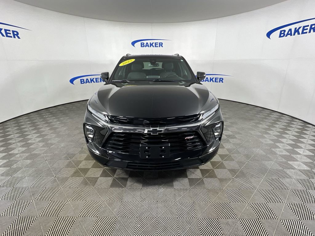 Used 2025 Black Chevrolet RS image 3