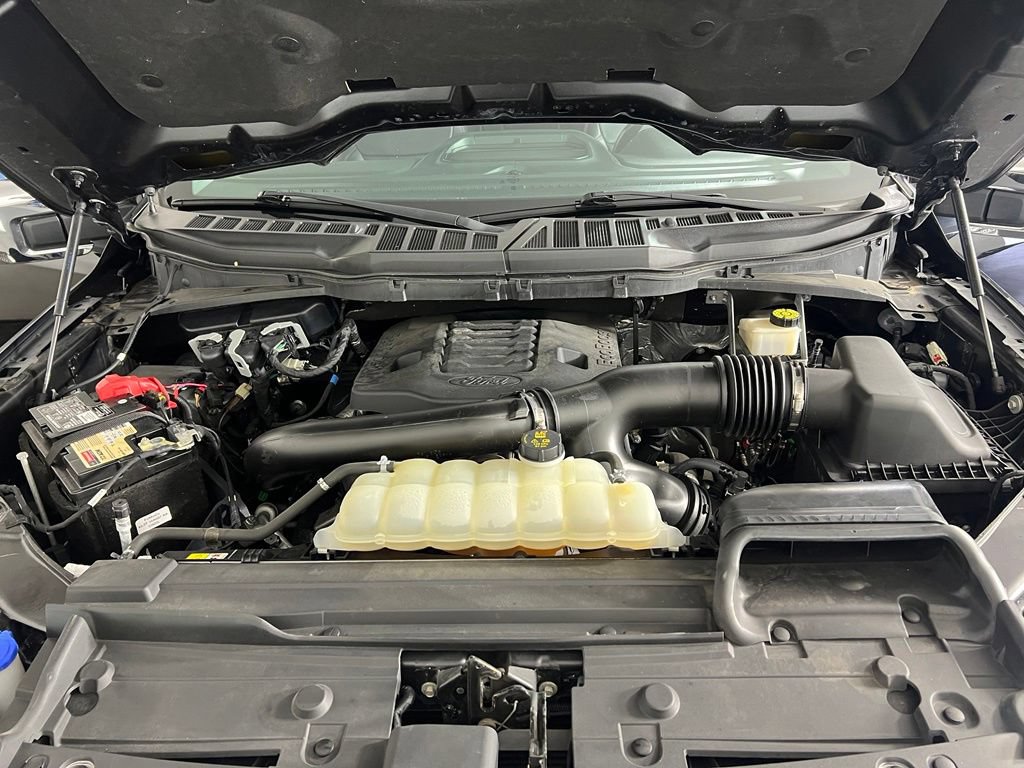 Used 2021 Agate Black Ford  image 32