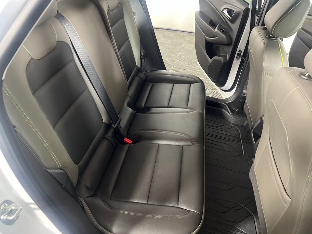 Used 2025 Summit White Chevrolet ACTIV image 13