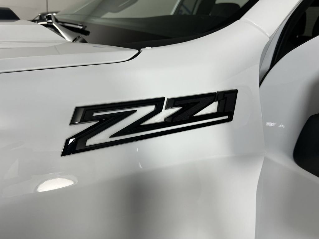 Used 2024 Summit White Chevrolet LT Trail Boss image 31