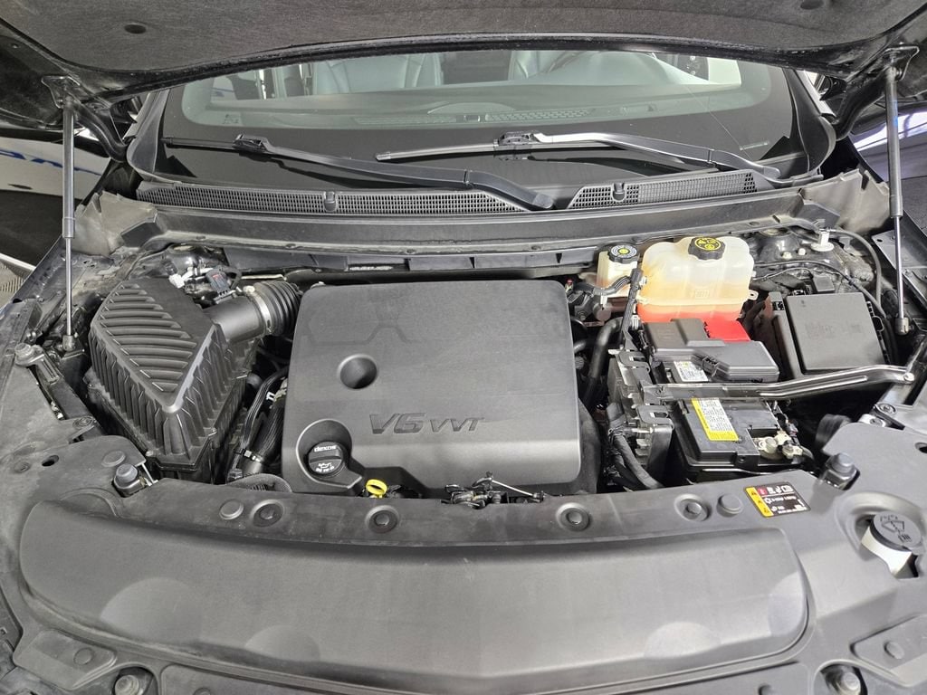 Used 2023 Ebony Twilight Buick Essence image 31