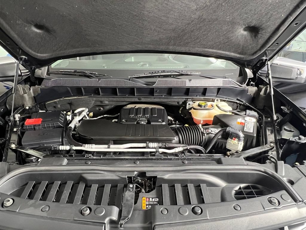 Used 2019 Black Chevrolet LT image 28